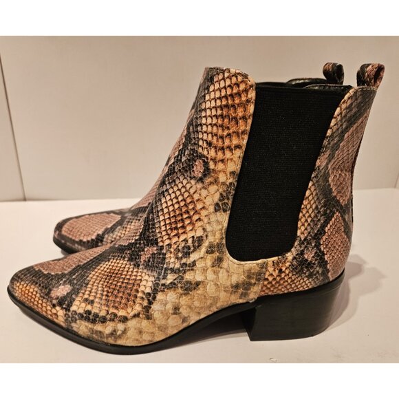 Design Lab Lord & Taylor Chelsea Boots Snakeskin Print Womens 6M ECU - Picture 4 of 13